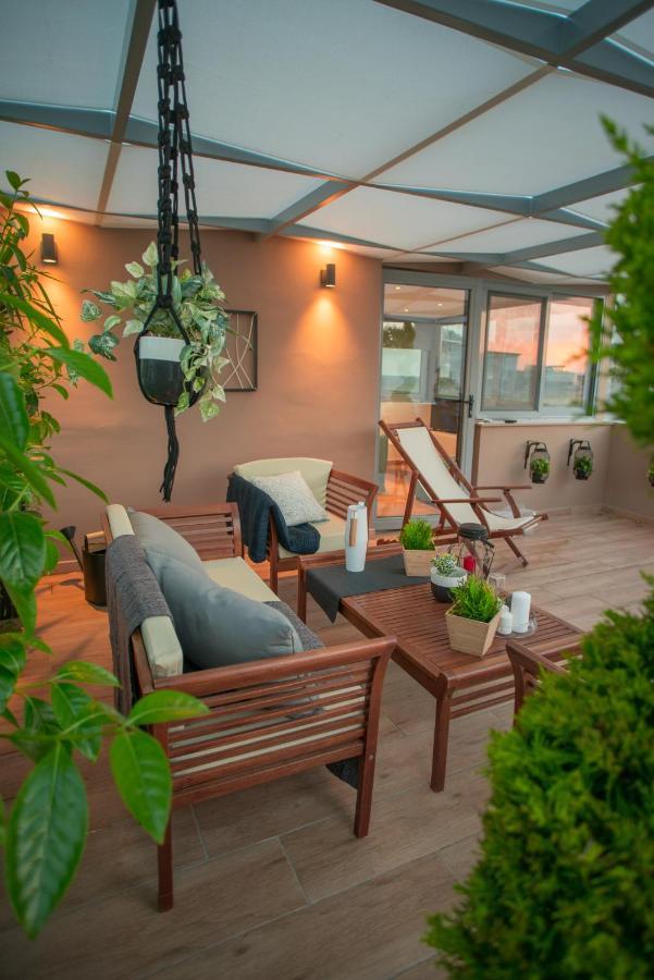 Athenian Living Suites Экстерьер фото