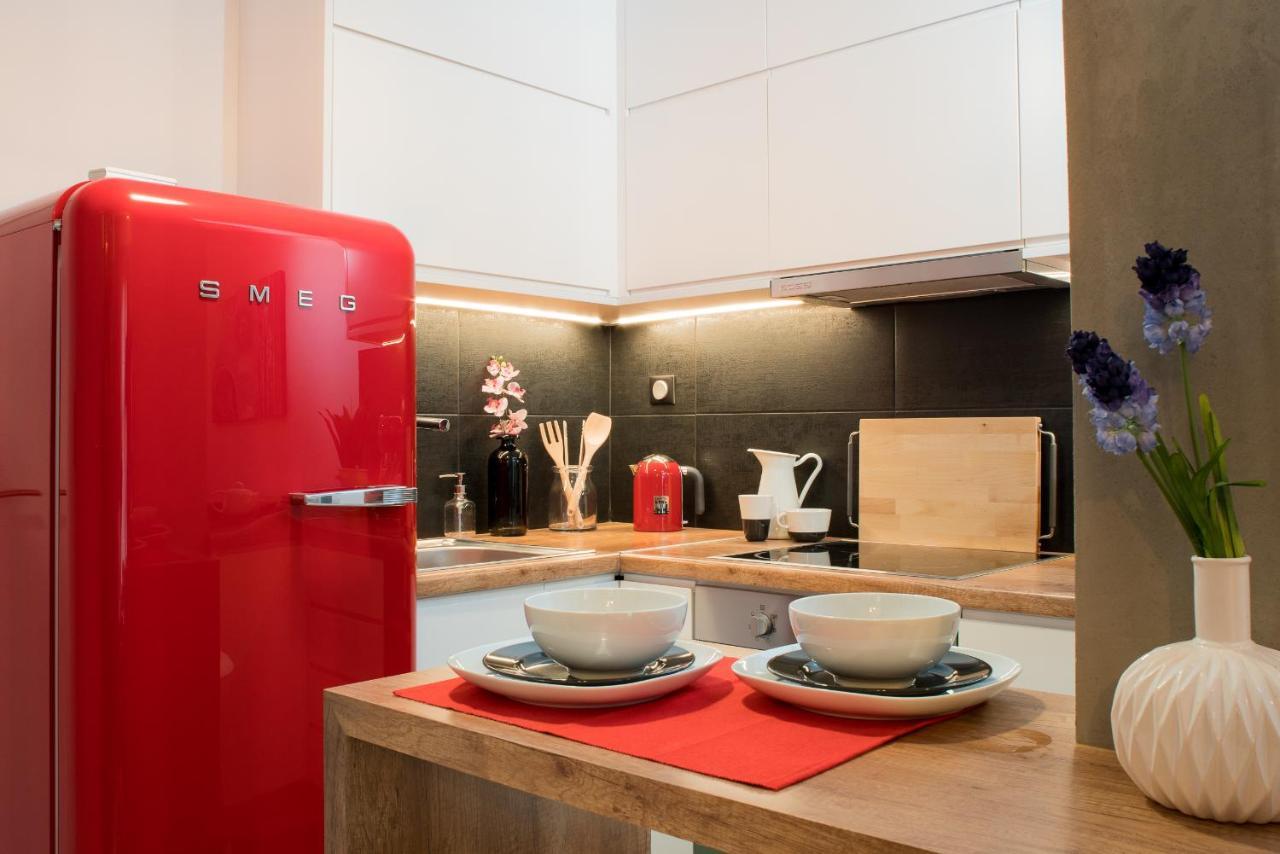 Athenian Living Suites Экстерьер фото