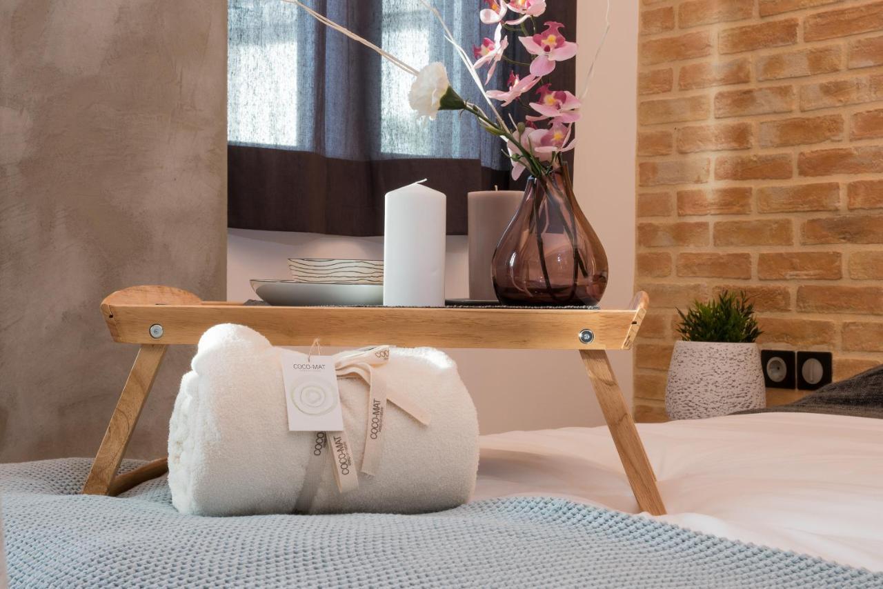Athenian Living Suites Экстерьер фото