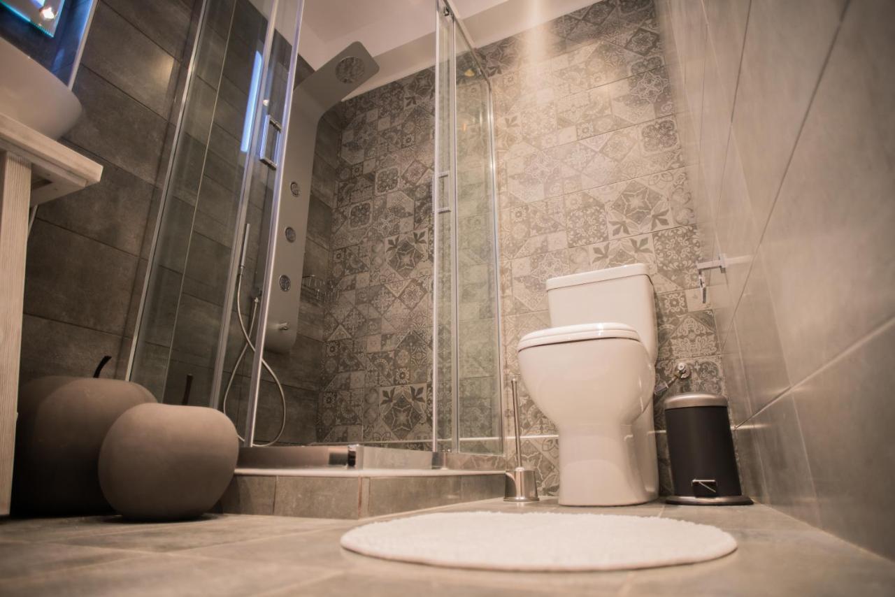 Athenian Living Suites Экстерьер фото